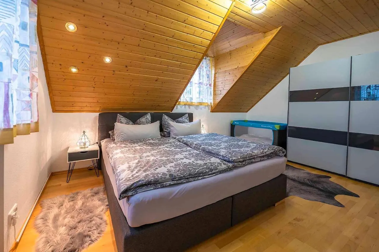 Apartment Ferienwohnung Schoetz Moosbach